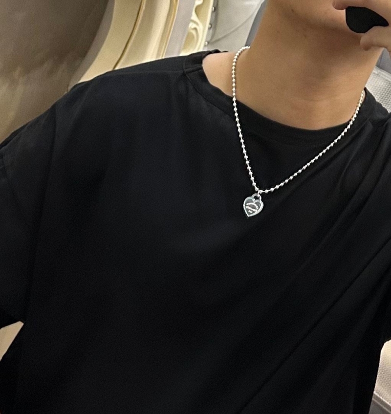 T*f*ny necklaces